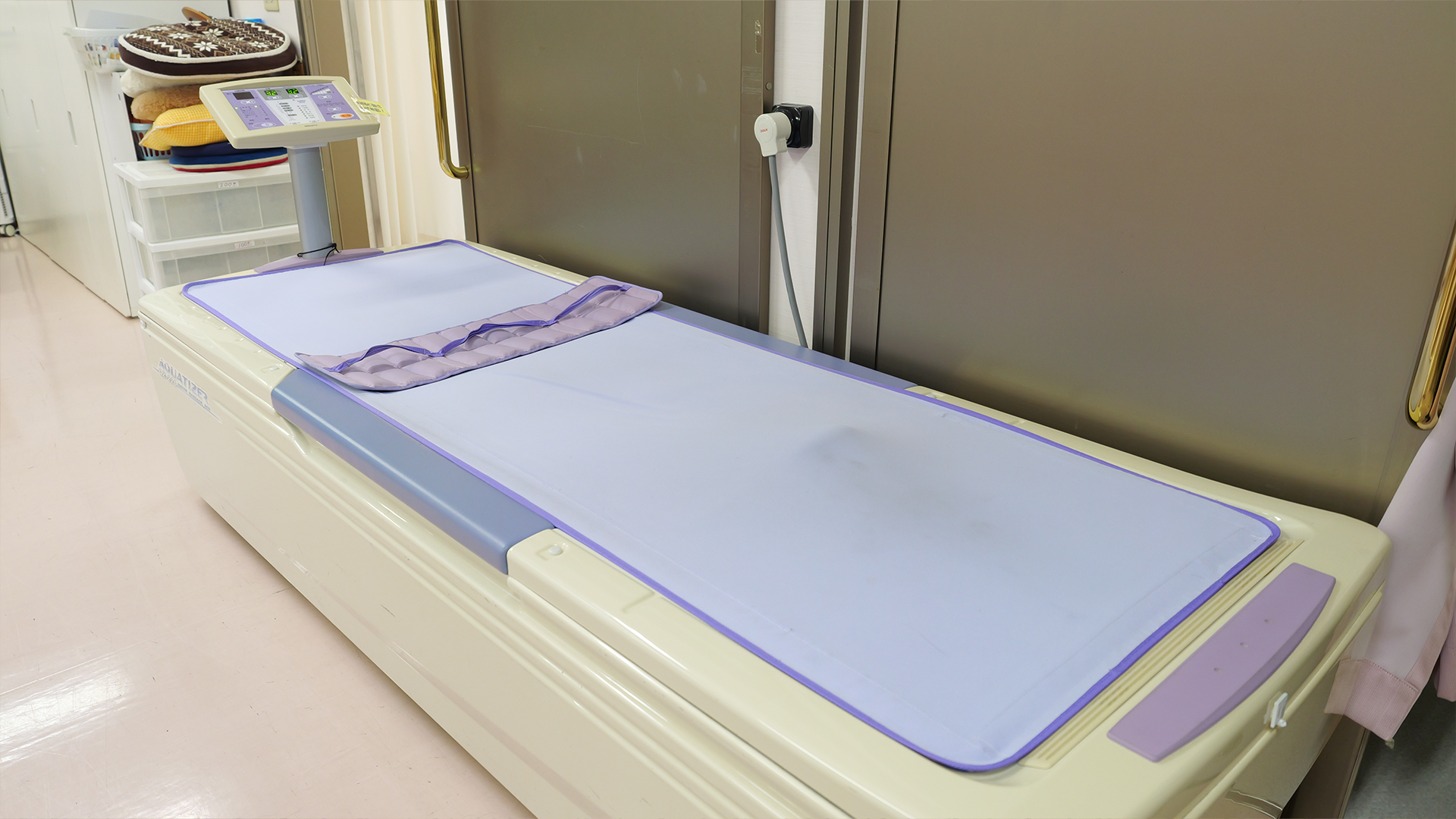 ウォーターベッド型マッサージ機アクアタイザー本体