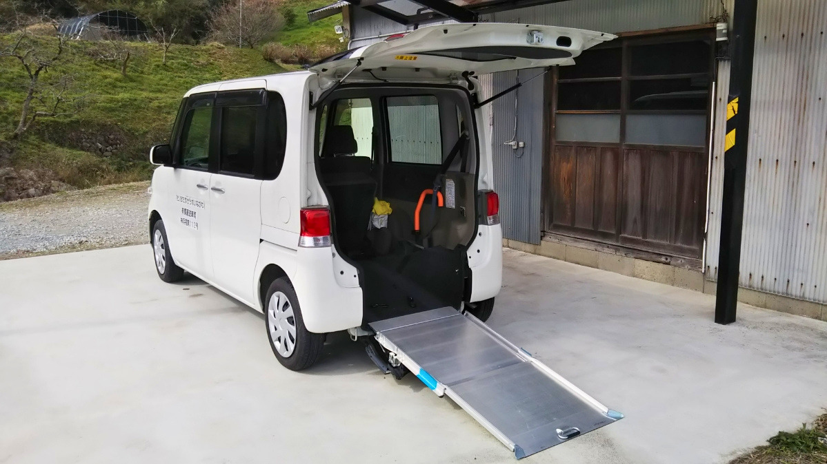 福祉有償運送 おたすけLab.いながわ